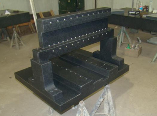 花崗石機械構(gòu)件